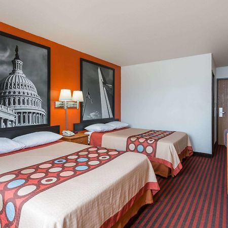ซูเปอร์ 8 บาย วินด์แฮม ดัมฟรีส์/ควอนติโก Hotel ภายนอก รูปภาพ